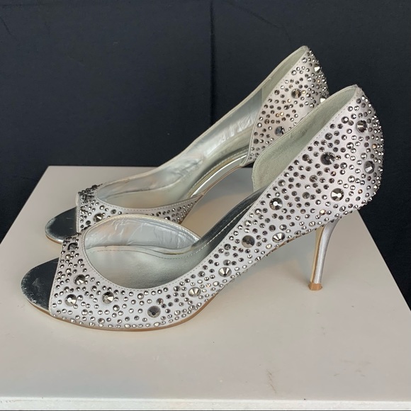 ALDO silver studded peep toe wedding formal heels, size 8.5 - Picture 3 of 8
